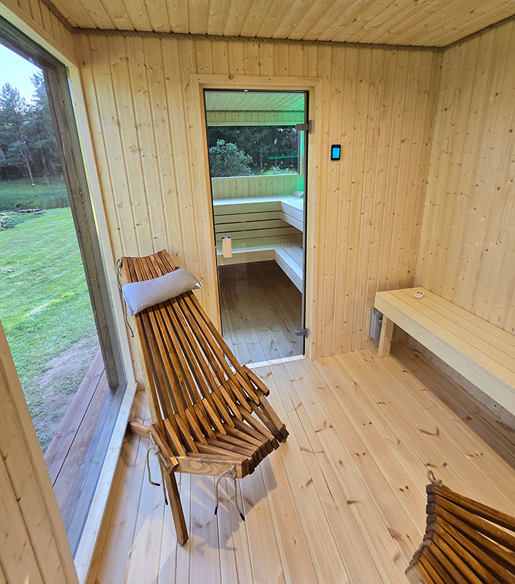 sauna ogrodowa wnętrze